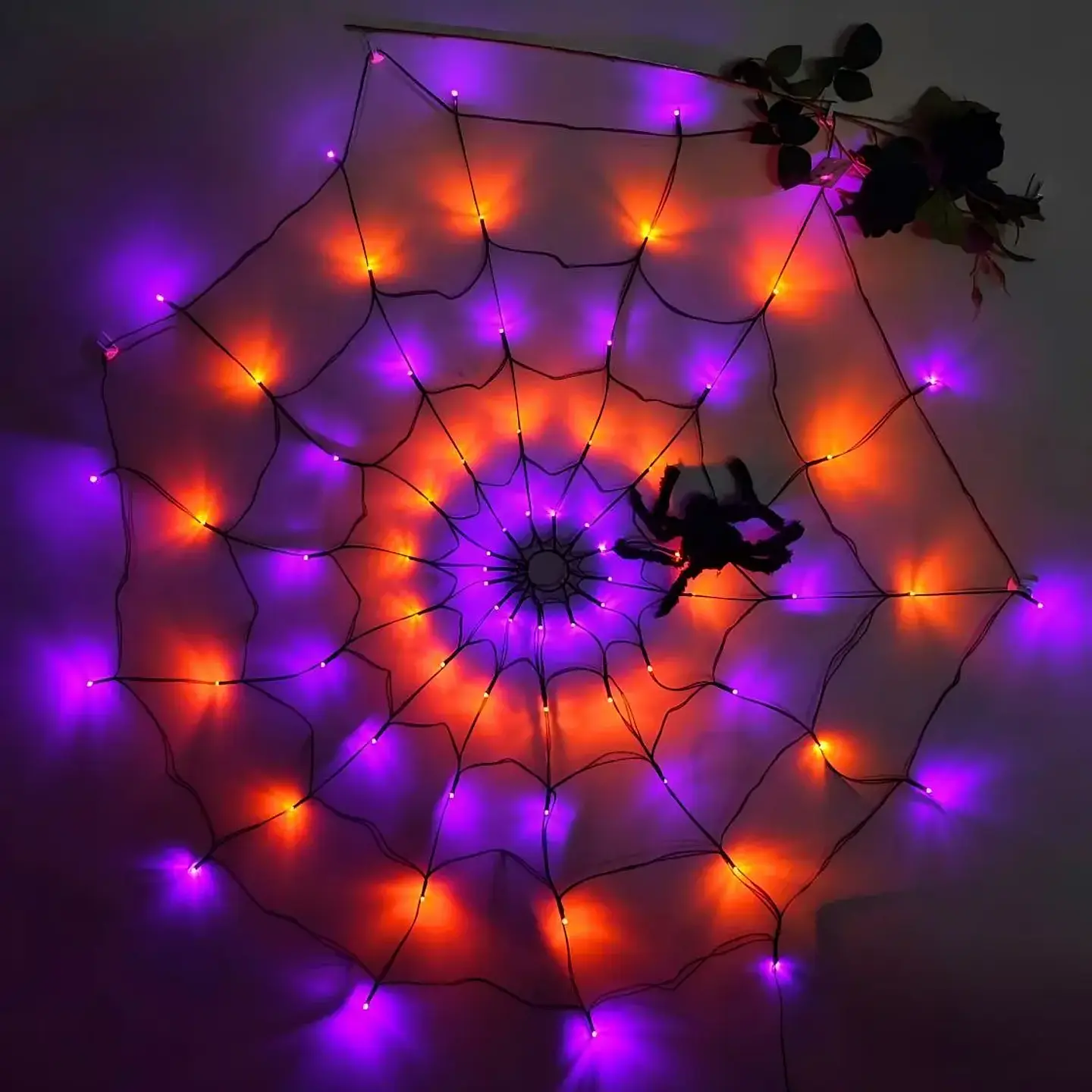 Telaraña LED Halloween con Araña – 70 Luces 4
