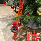 Santa Claus Eléctrico Escalando Escalera con Música y Luz LED – Decoración Navideña para Árbol y Hogar - Miniatura 10