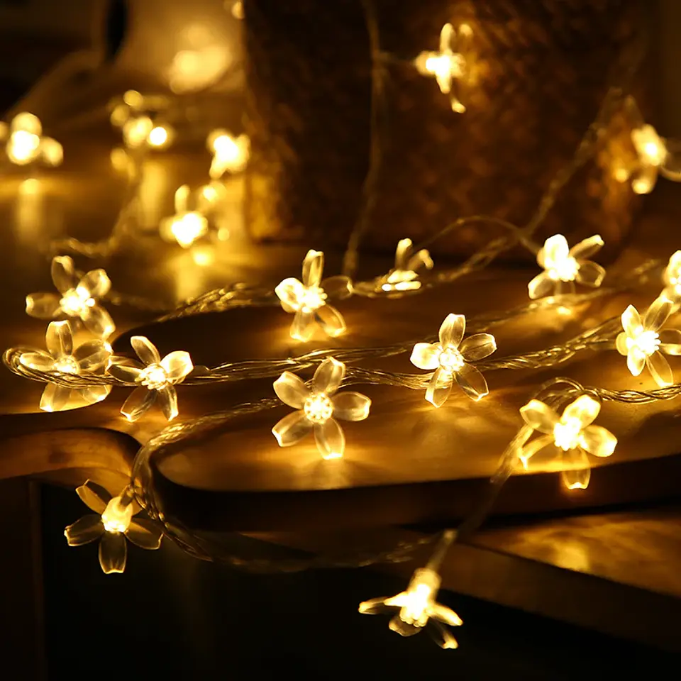 Guirnalda de Luces LED Navideñas con Figuras – 2 y 3 Metros para Árbol, Ventanas y Hogar 6
