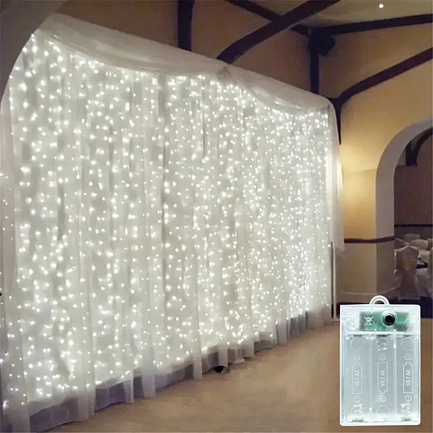 Cortina de Luces LED Navideñas a Pilas – 8 Modos, Hasta 6 × 3 m y 600 LED