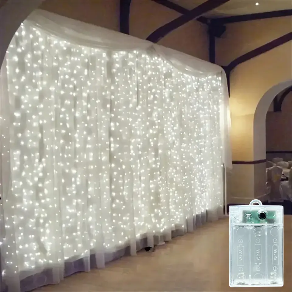 Cortina de Luces LED Navideñas a Pilas – 8 Modos, Hasta 6 × 3 m y 600 LED 1
