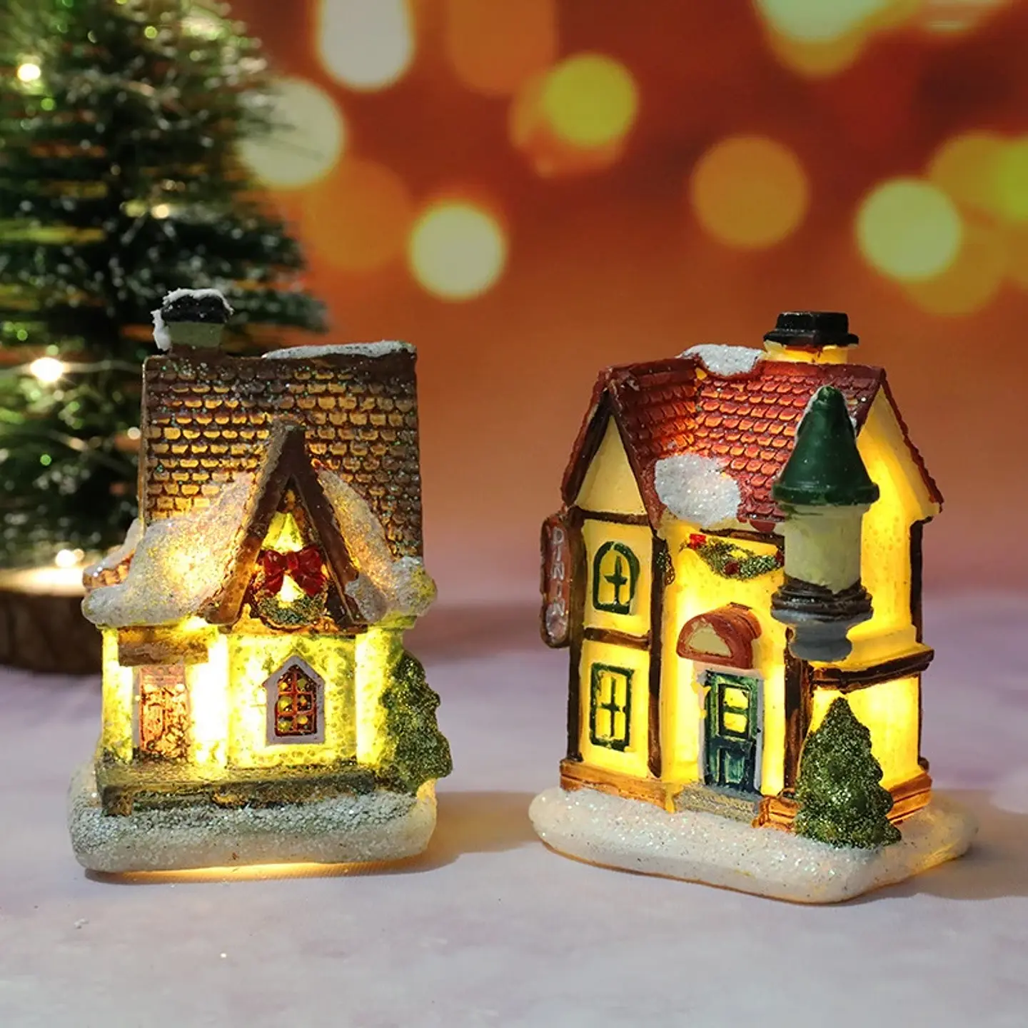 Casitas Navideñas Iluminadas LED – Villa de Navidad Decorativa 2