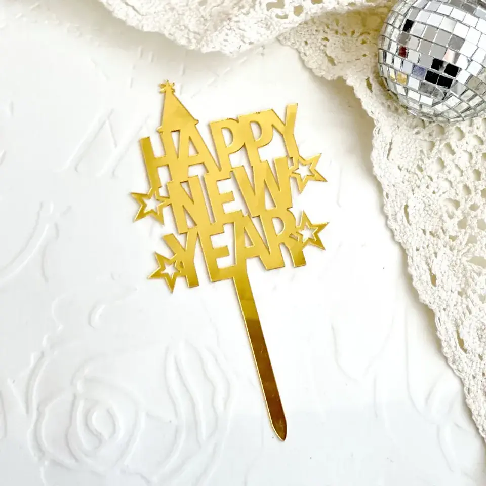Adorno para Torta Feliz Año Nuevo 2027 – Topper Acrílico Dorado para Celebraciones 13