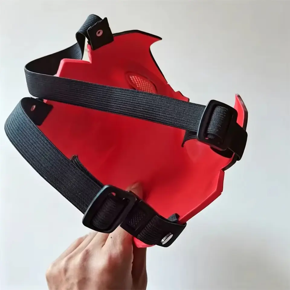 Máscara de Red Hood Jason Todd – Medio Rostro para Halloween y Cosplay 6