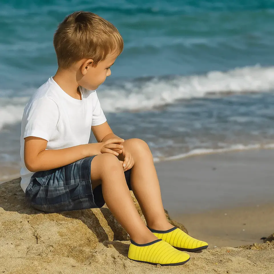 Zapatos acuáticos ligeros con suela de goma para playa y piscina 4