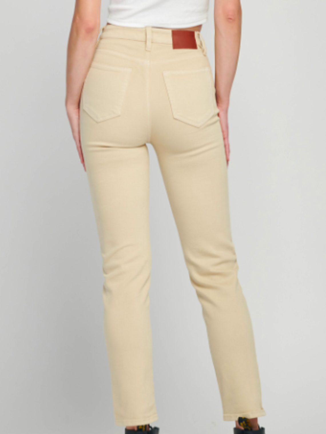 Pantalón en Dril Tipo Jean para Dama - Resistencia Industrial y Ajuste Perfecto 1