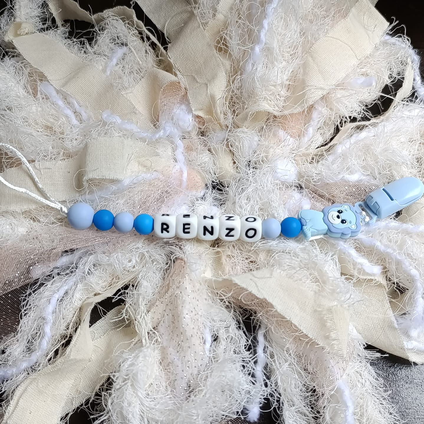 Portachupete personalizado broche plástico 6