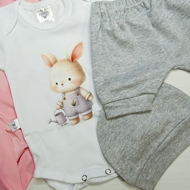 Cajita conjuntitos body m/cortas + portachupete 6