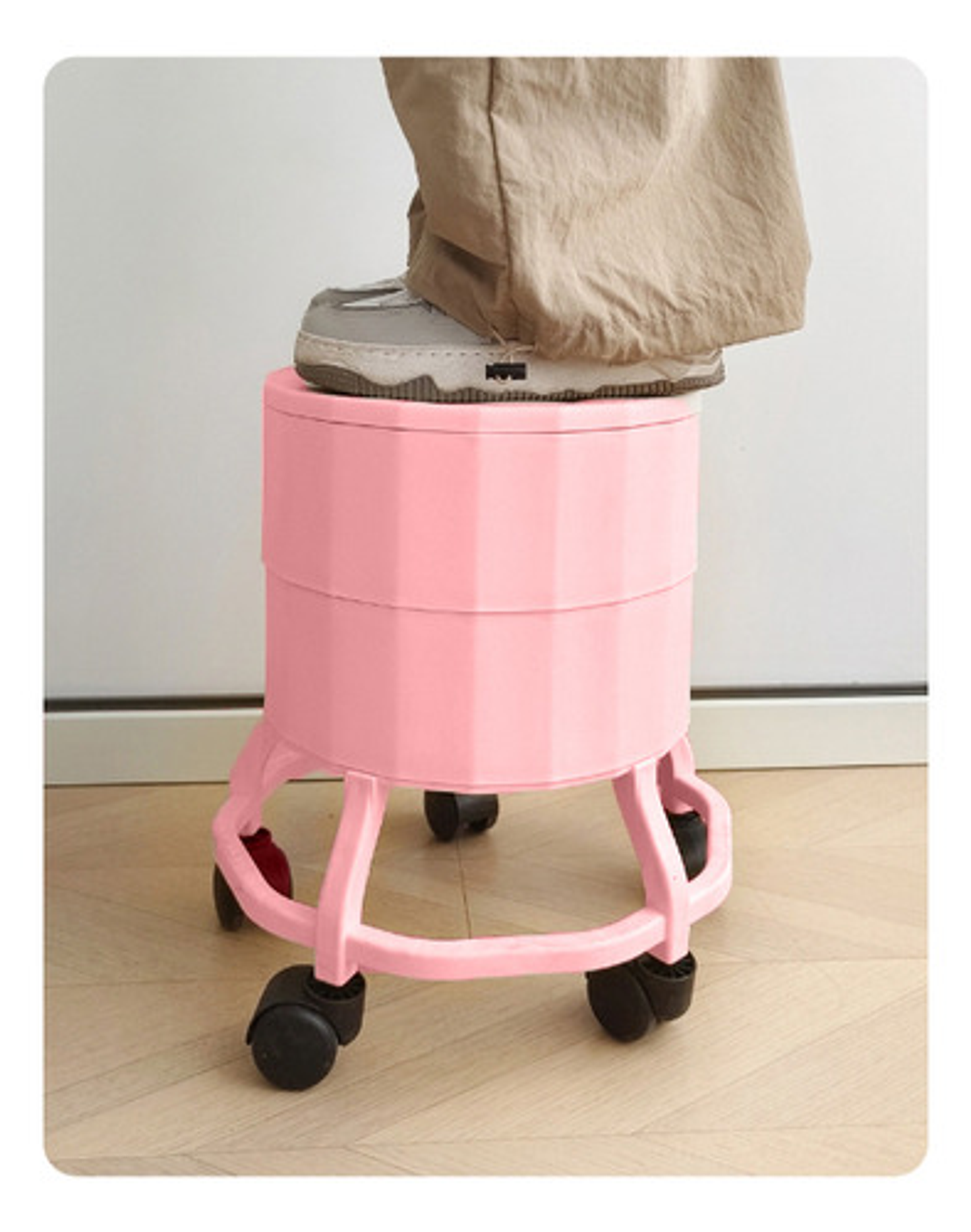 Taburete Multifuncional Rosa Malltradecl 3 Niveles Con Baulera Y Ruedas 3