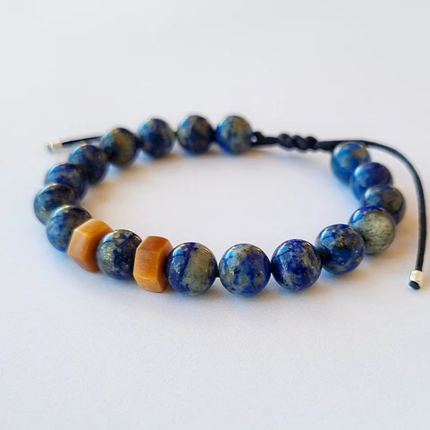 Pulsera lapislázuli y cuentas de picoyo