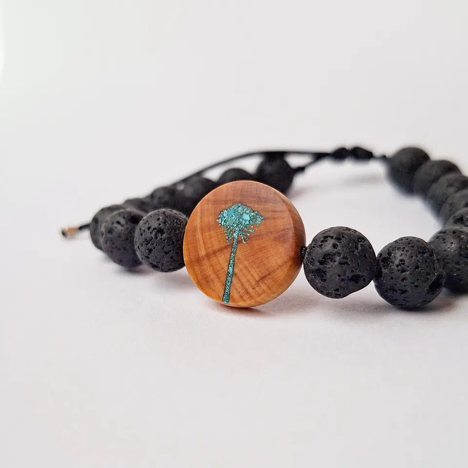 Pulsera de piedras volcánicas y picoyo 1