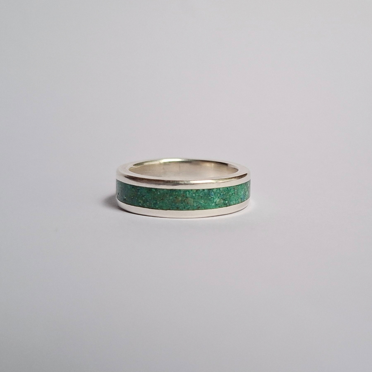 Anillo de plata y crisocola