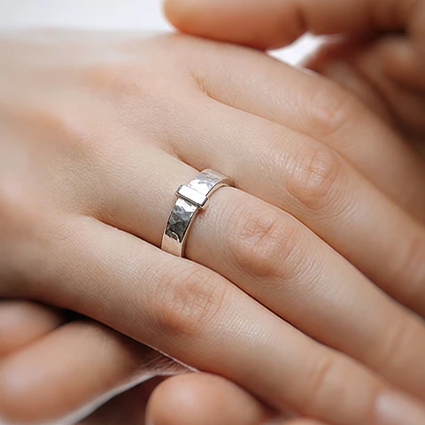 Anillo inspirado en la serie Outlander