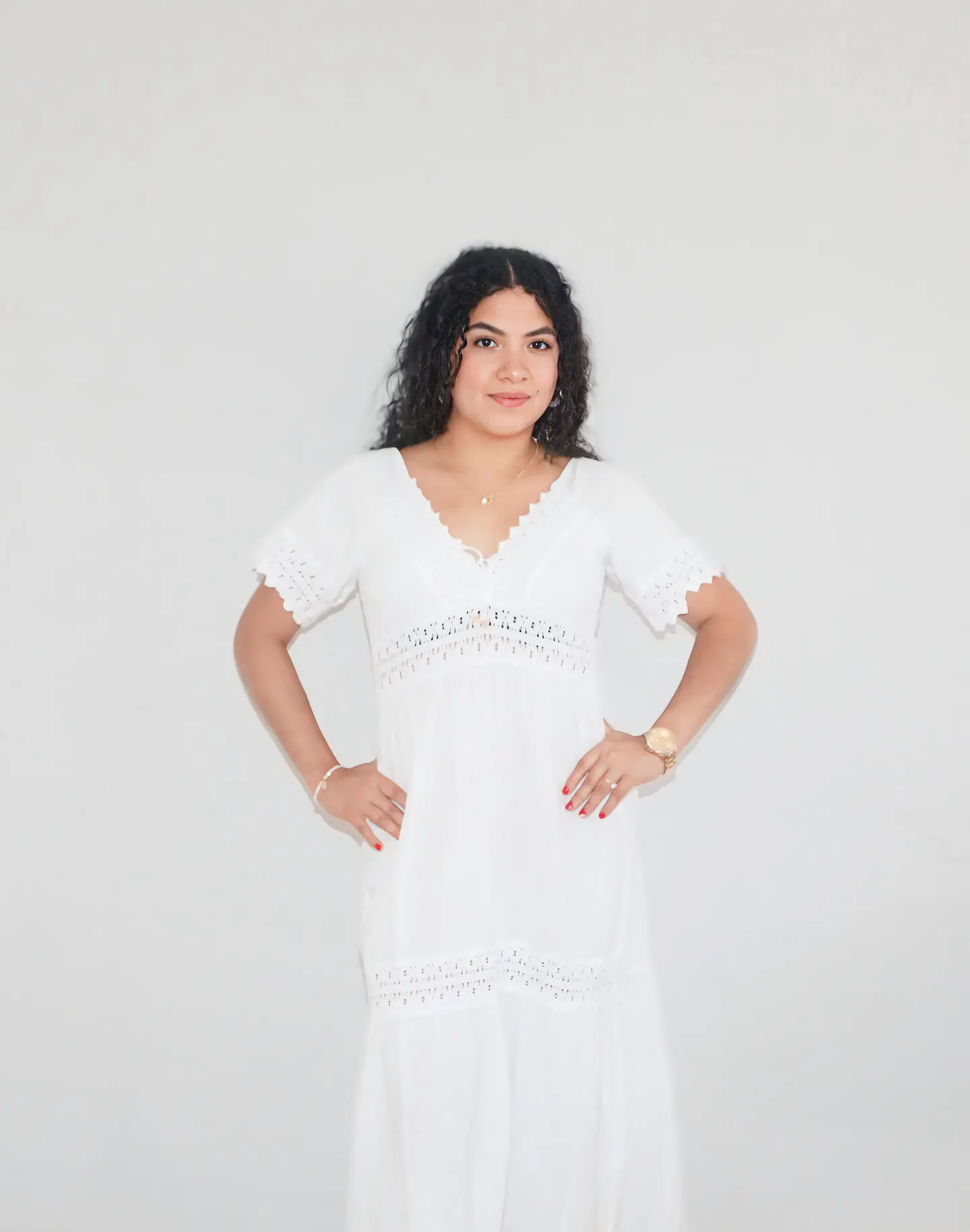 Vestido manga corta cuello V encaje  2