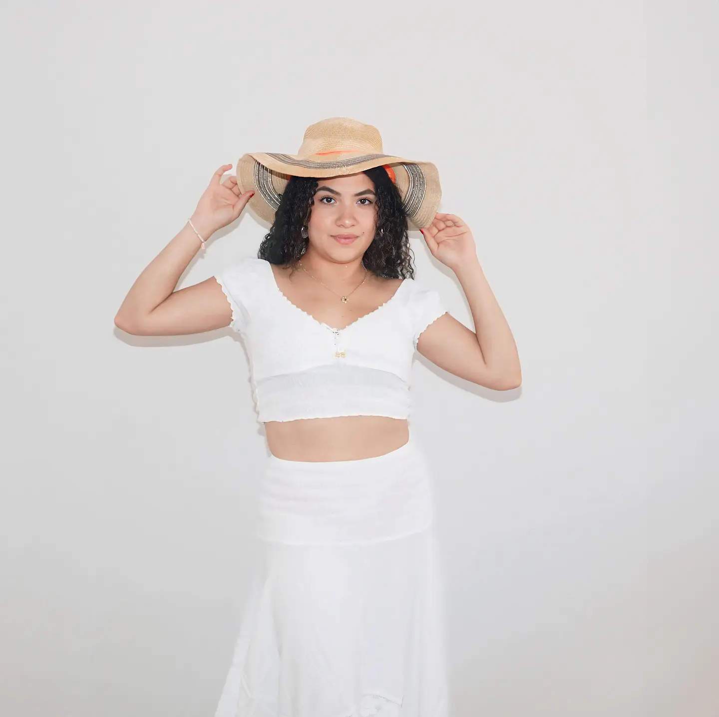 Top off shoulder pitas 1
