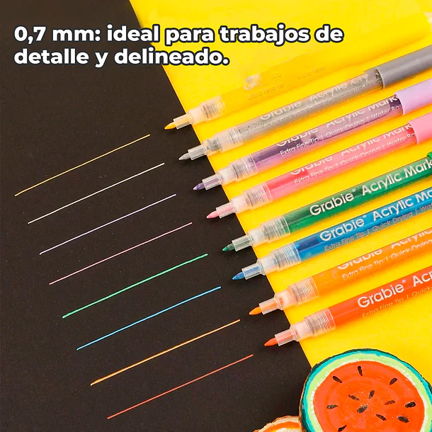 SET DE 18 MARCADORES ACRÍLICOS CON PUNTA EXTRAFINA 3