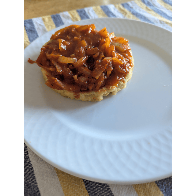 Hambúrguer de Peixe com Molho de Escabeche