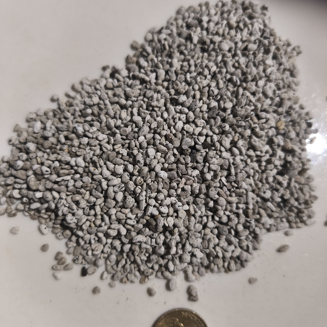 Piedra Pómez 1.5 a 3 mm – Mejorador de Sustrato para Plantas y Bonsái 2