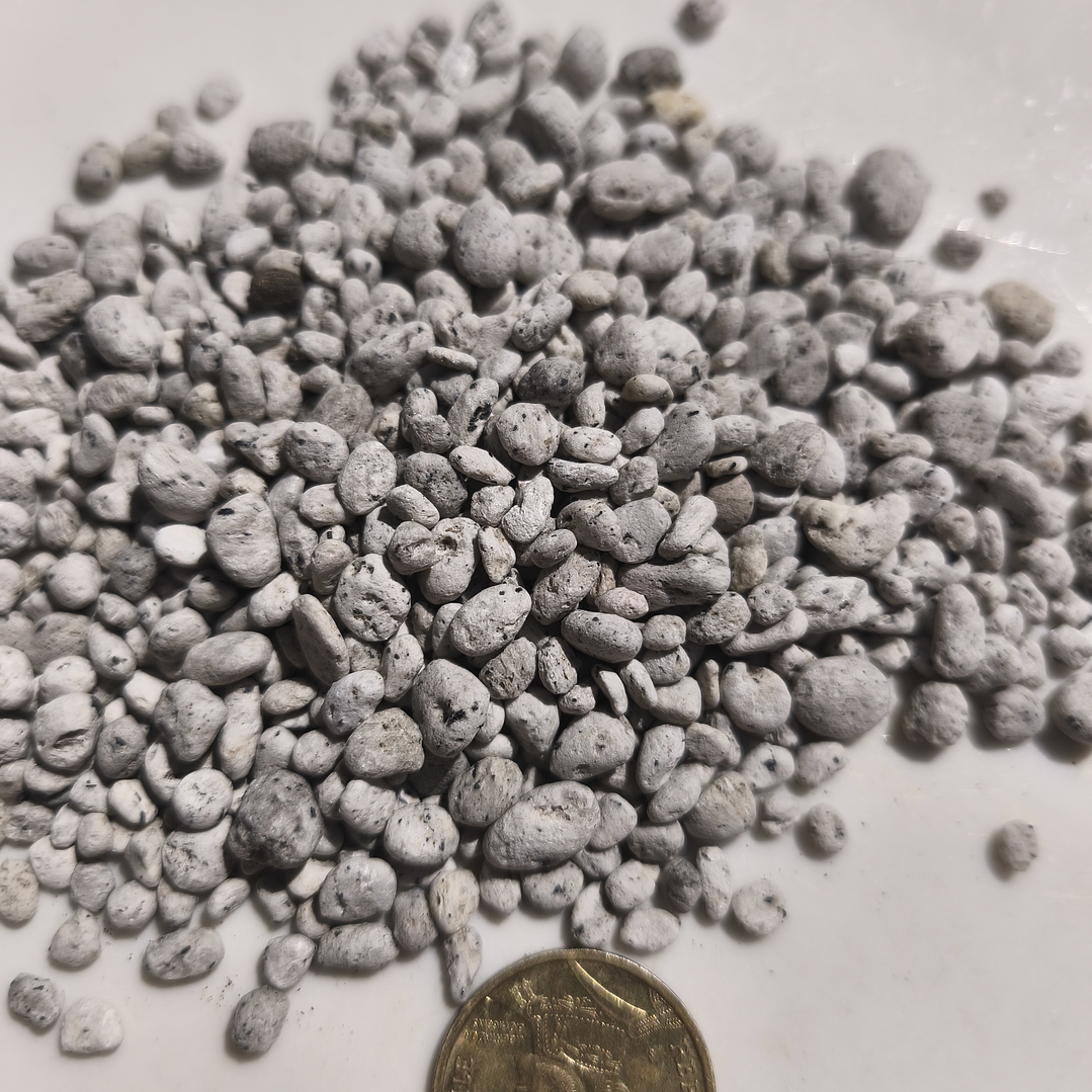 Piedra Pómez 3 a 6 mm – Mejorador de Sustrato para Plantas y Bonsái 2