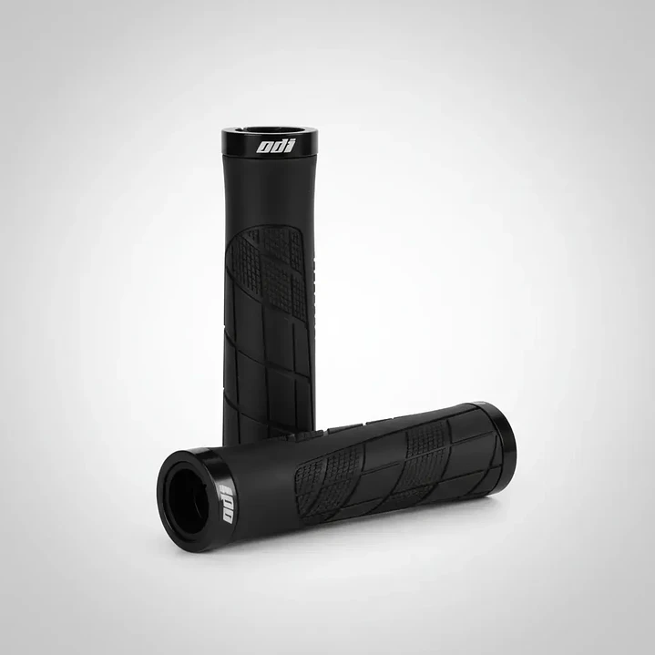 Puño Mtb Color Negro Odi 4