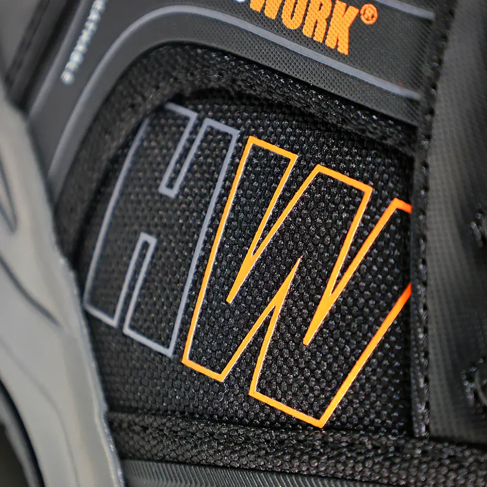 Bering Low Black-Calzado de Seguridad HW 6