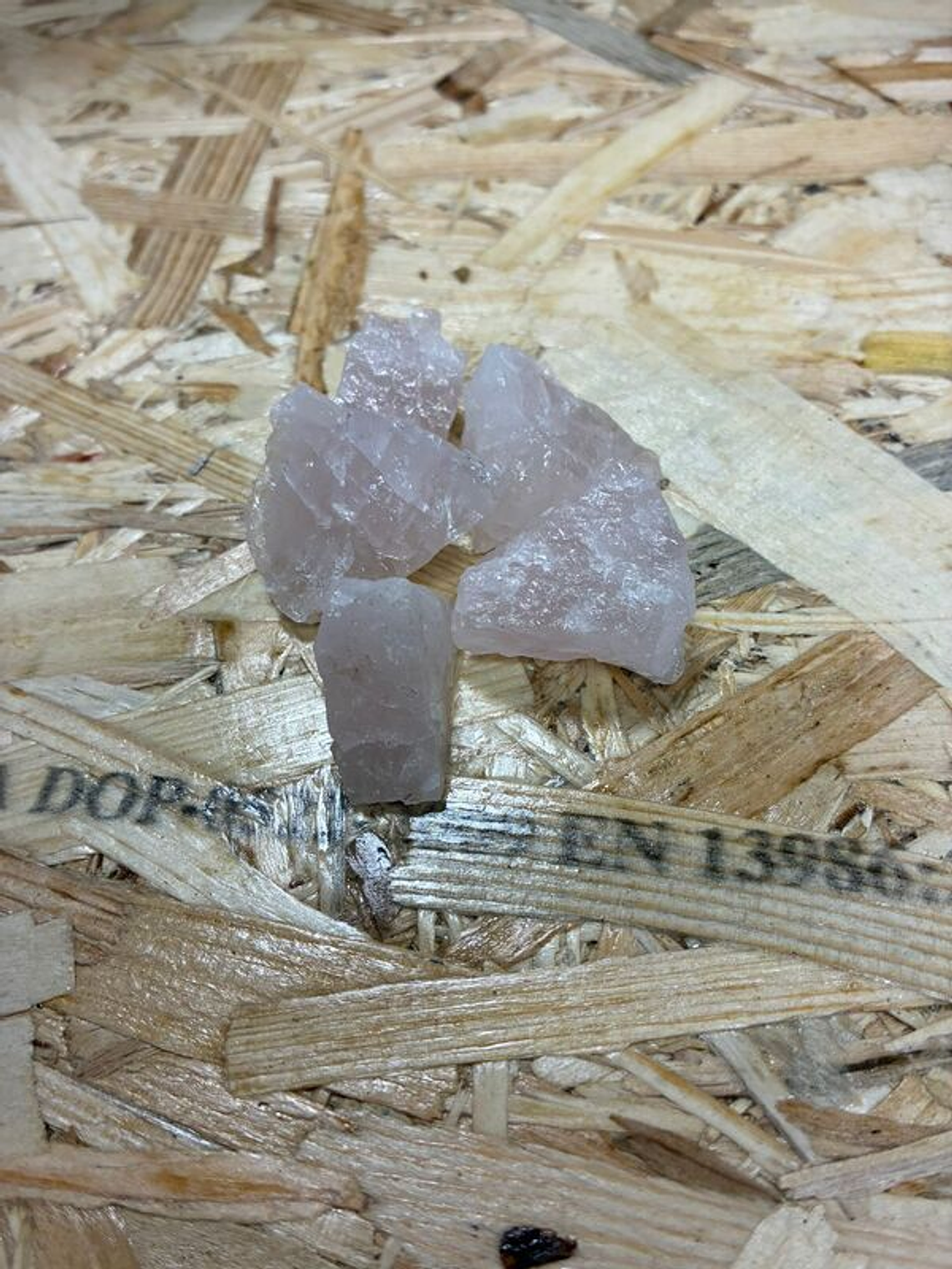 Unid.  Quartzo Rosa 1