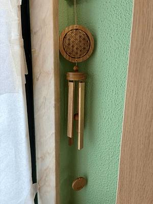 Espanta Espíritos Madeira C/ Flor da Vida 75  Cm