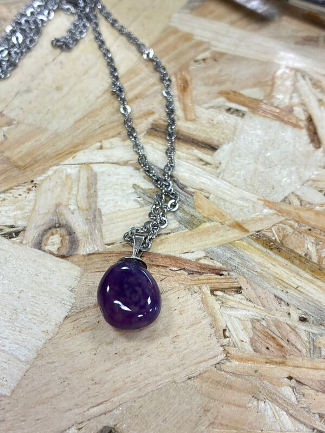 Fio de Aço com Pendente Ãgata Violeta 1