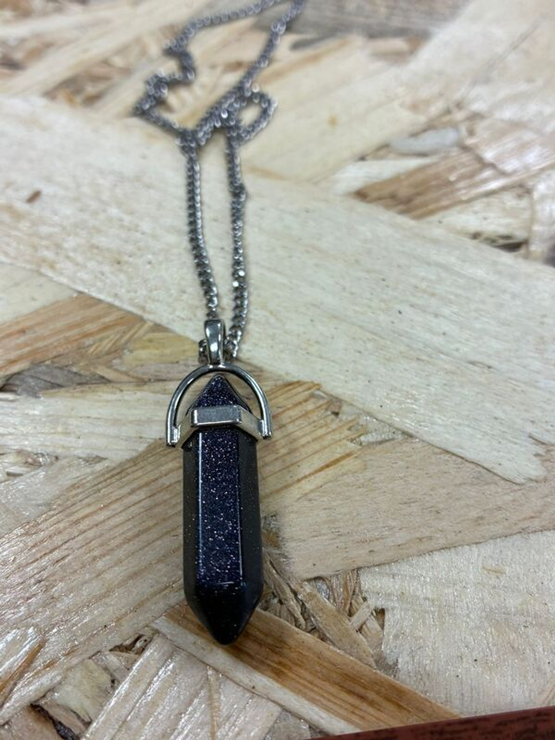 Fio de Aço com Pendente Pedra da Estrela 1