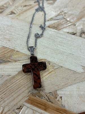 Fio de Aço com Pendente Cruz Jaspe Vermelha