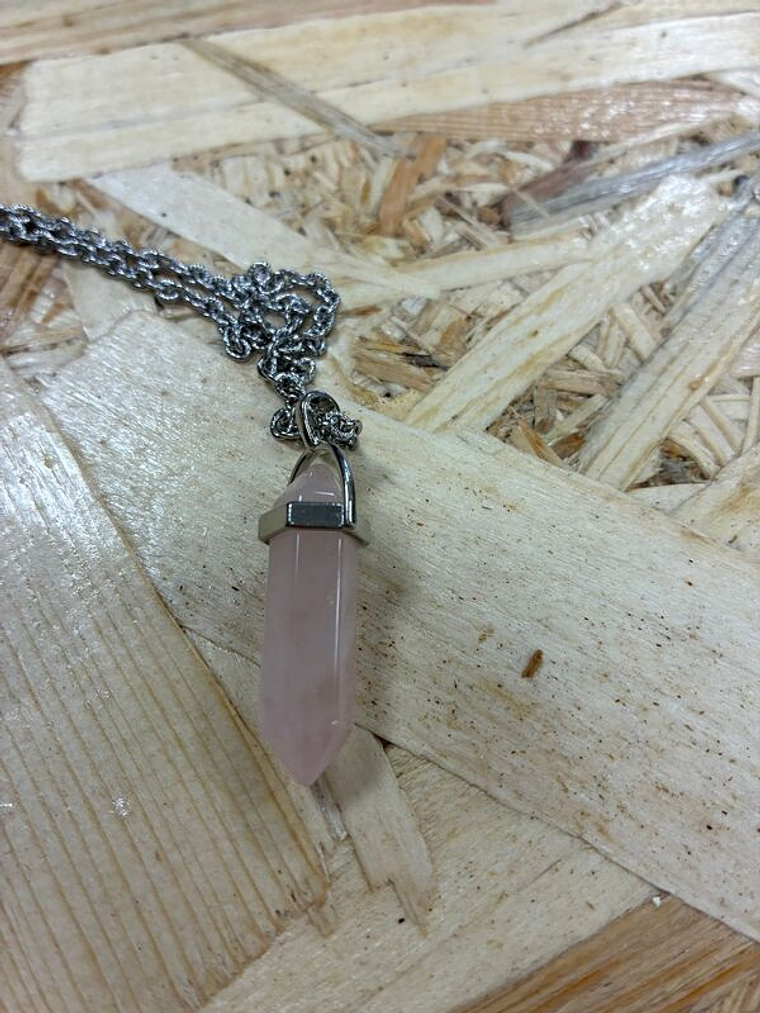Fio de Aço com Pendente Quartzo Rosa 1