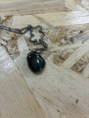 Fio de Aço com Pendente Hematite