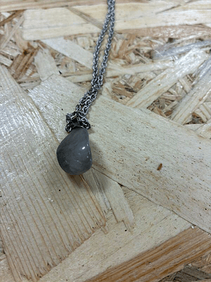 Fio de Aço com Pendente Olho de Gato