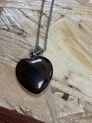 Fio de Aço com Pendente CoraÃ§Ã£o Quartzo FumÃ©