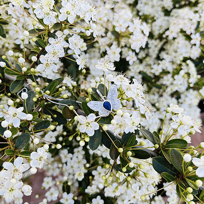 BUTTERFLY BLUE NECKLACE