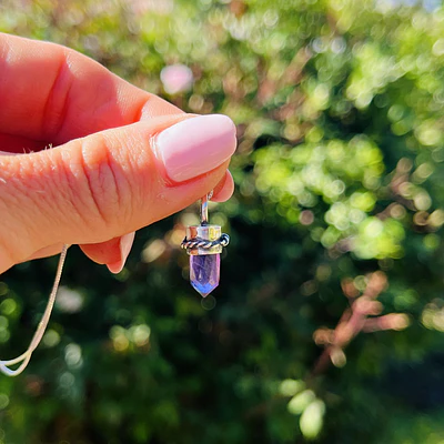 Shadow Glow Necklace