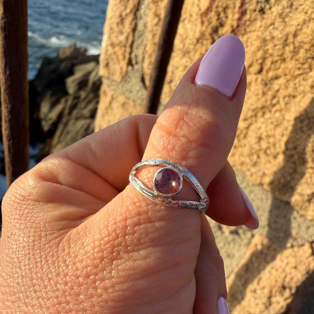 Mini Moksha Eyes Amatista Rings