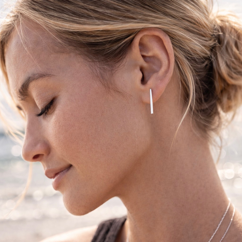 Minimalistic Line Earrigs