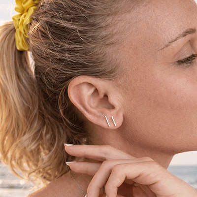 Minimalistic T Earrigs