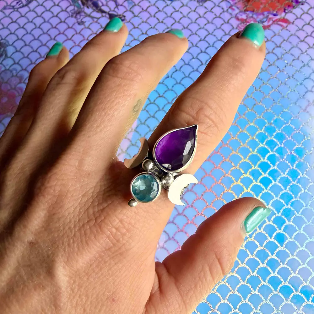 Alderaan Amatist Moon Ring
