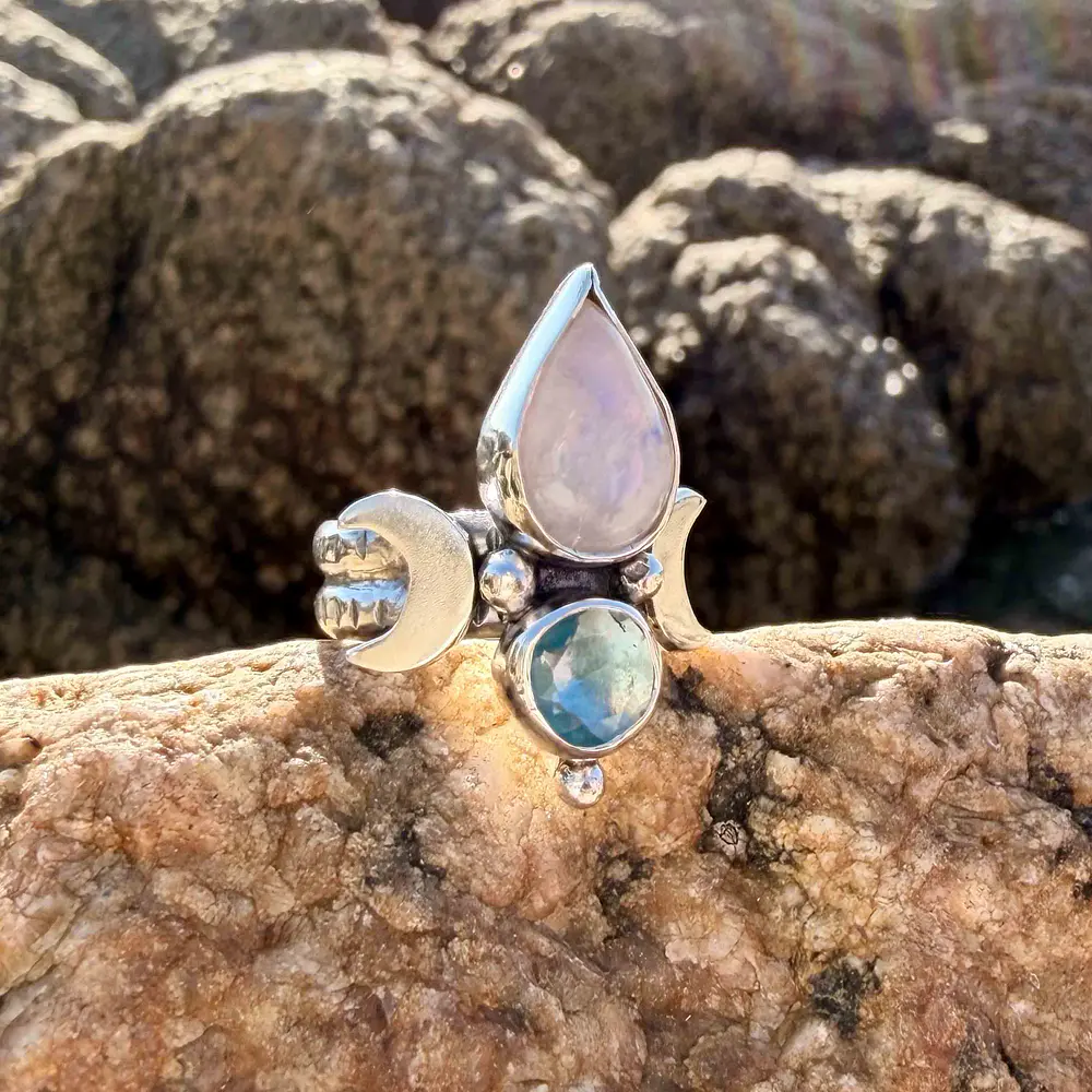 Alderaan White Moon Ring