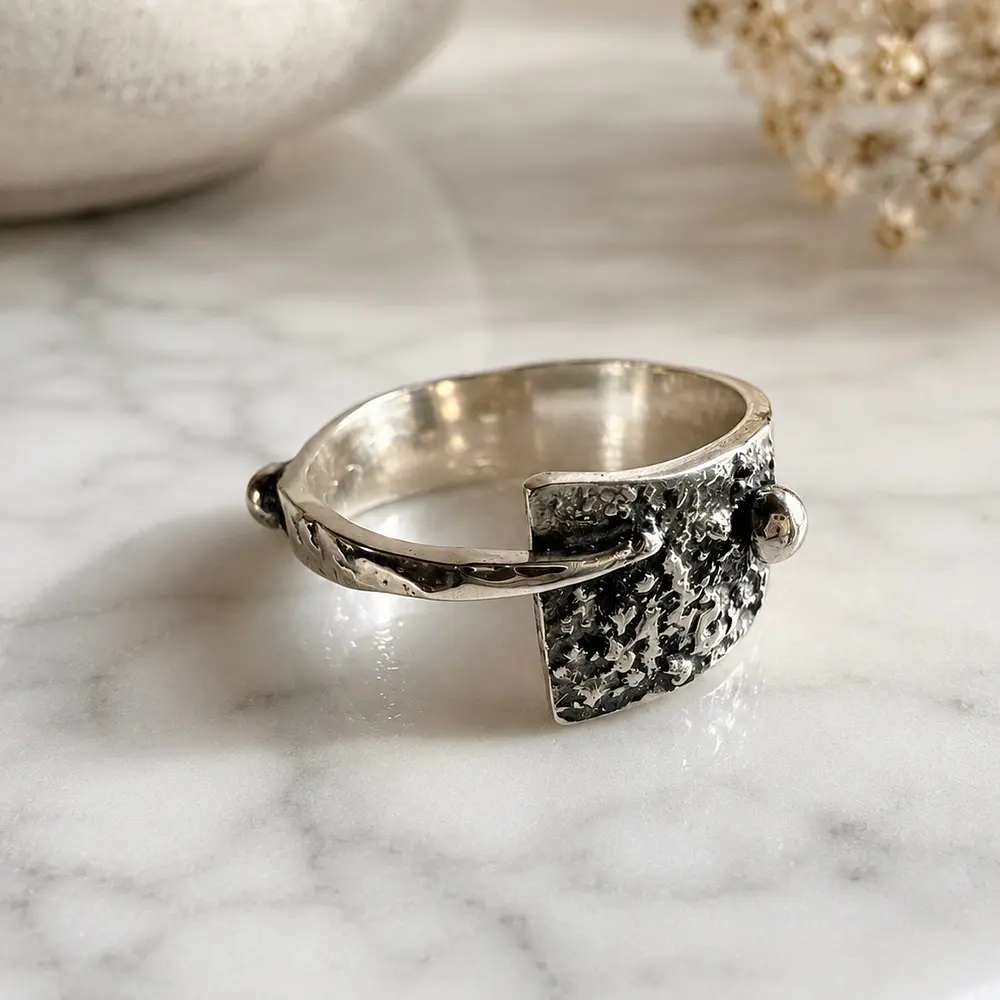 Mini Dusty Orbit Ring