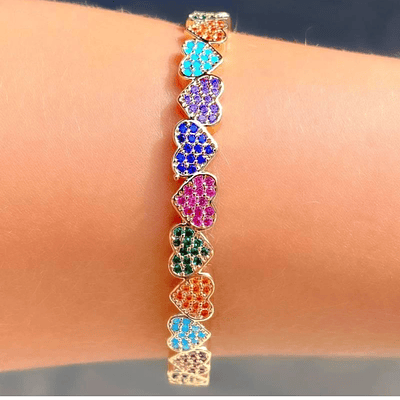 Bracelete com Detalhes em Coração Cravejado em Zircônias