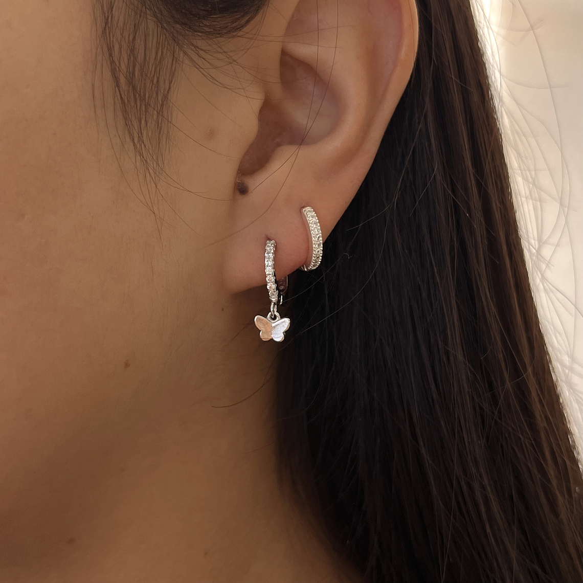 Huggie Mini Mariposa 1