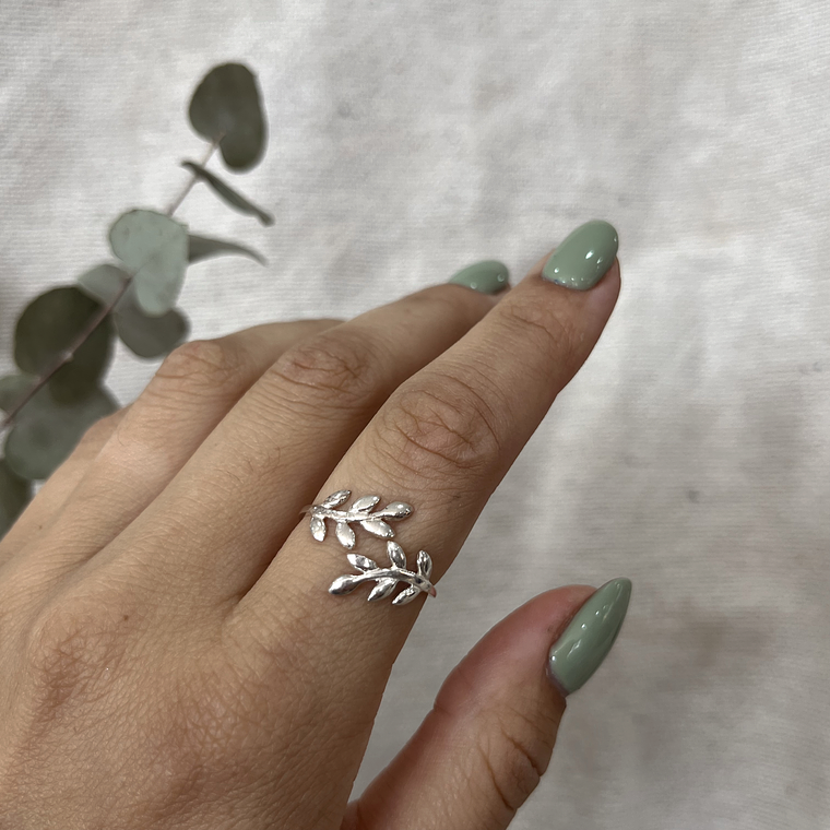 Anillo Hojita Ajustable 1