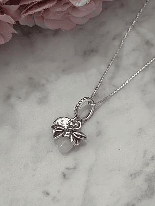 Collar Charm Evangeline