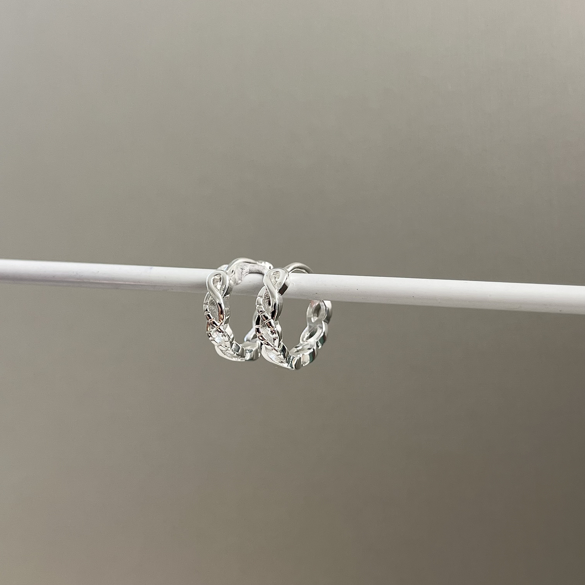 Huggie Infinito 14mm 1