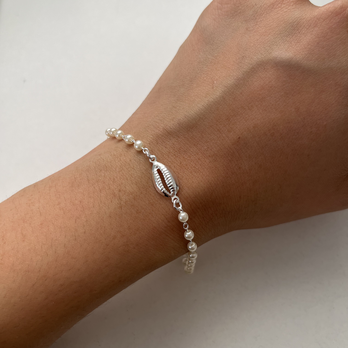 Pulsera Perlita Shell 1