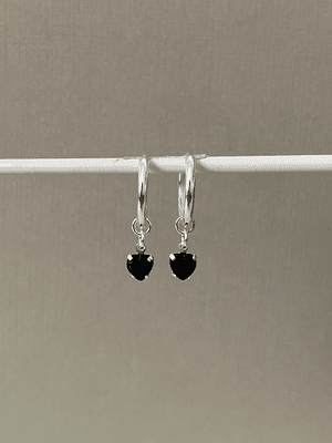 Argolla Corazón Negro 15mm