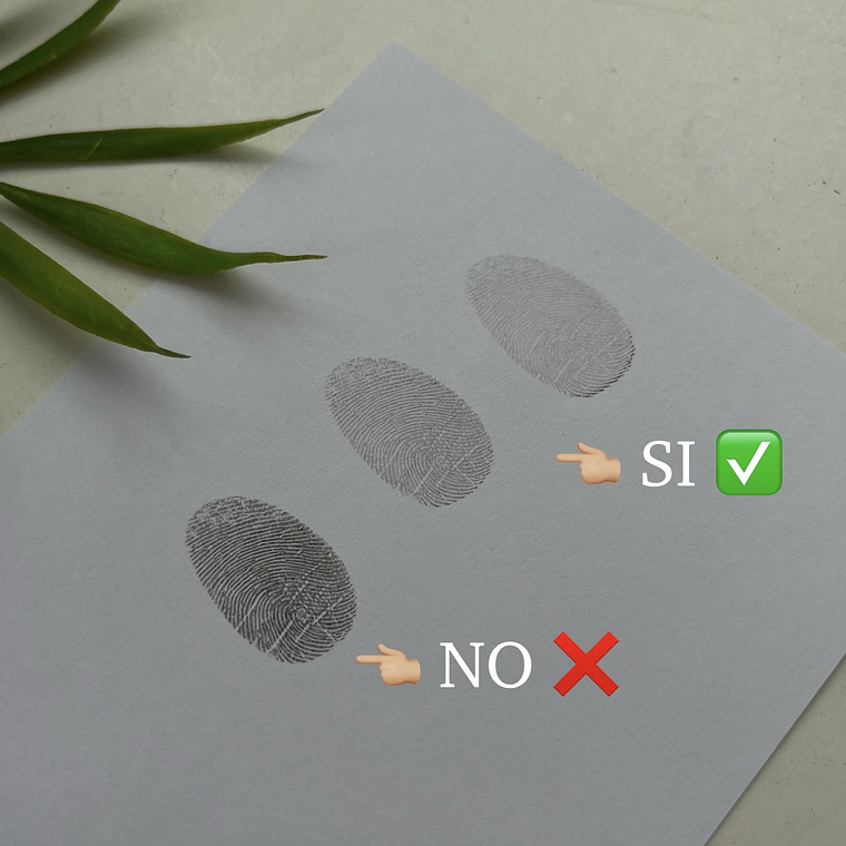 Collar Huellas Personalizado 3